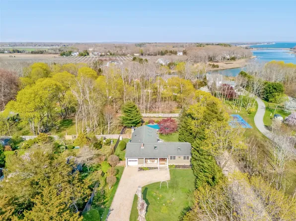 1545 Indian Neck Lane, Peconic, NY 11958