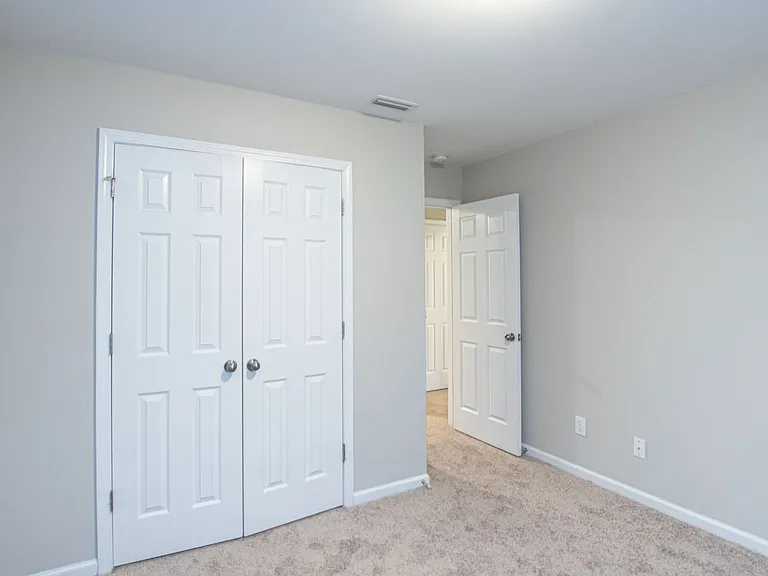 535 Calen Ln — Photo 13