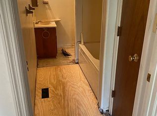 298 Derwood Rd, Lumberton, NC 28358