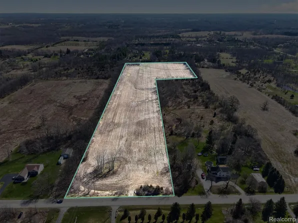 0 N Burkhart Rd, Howell, MI 48843