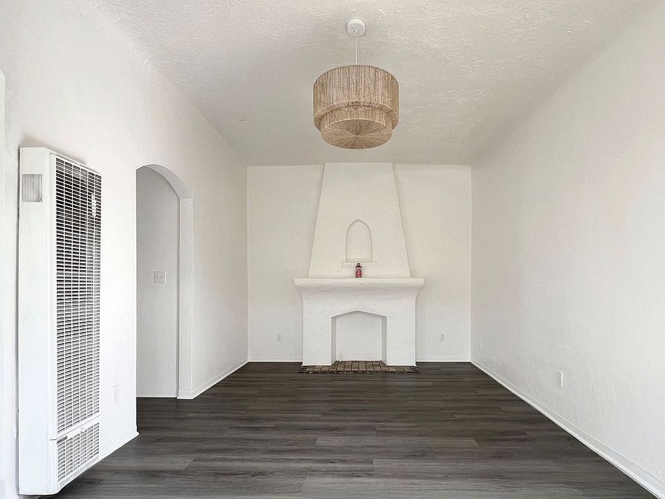 1st image of 3325 E 2nd St APT 6
