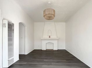 3325 E 2nd St APT 6, Long Beach, CA 90803