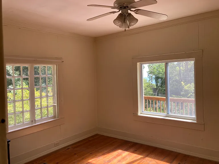 904 Shingle Rd — Photo 18