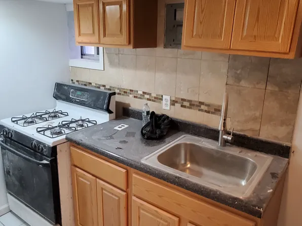 350 Linden Boulevard image 1 of 4