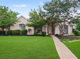 4581 Crown Ridge Dr, Plano, TX 75024
