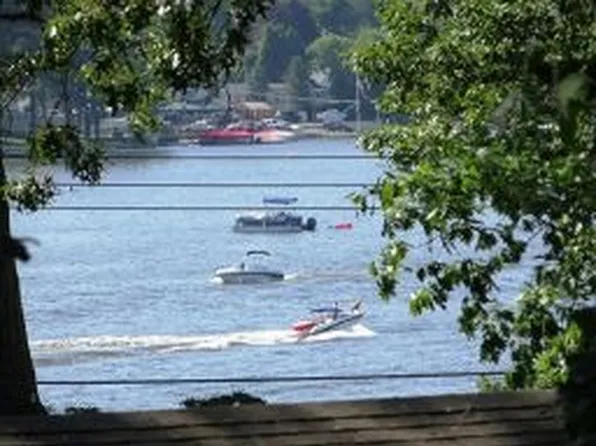 11 Nautical Ter, Lake Hopatcong, NJ 07849