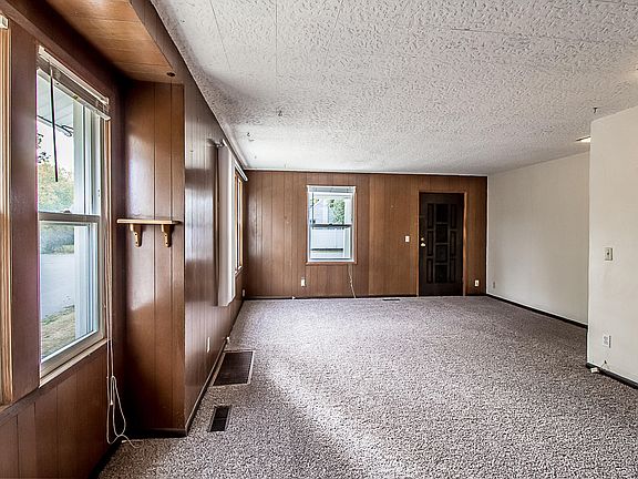 3rd image of 8827 E Sinto Ave