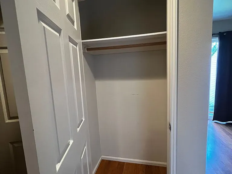126 E Grover St #7 — Photo 3