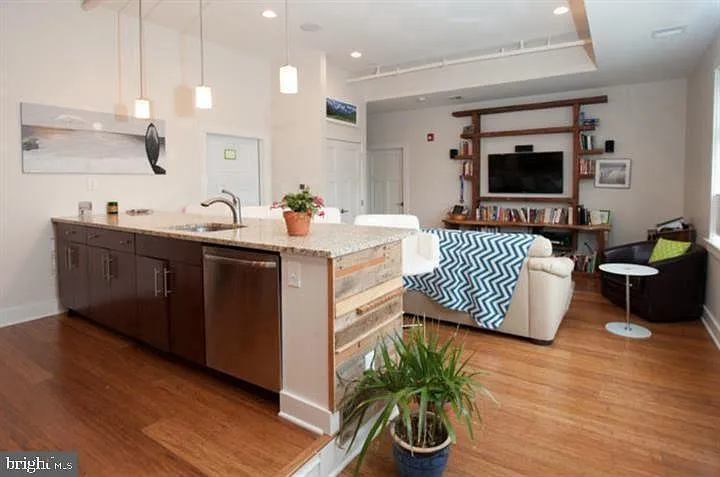 551 N Lawrence St #1 — Photo 6