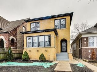 2849 W Sherwin Ave, Chicago, IL