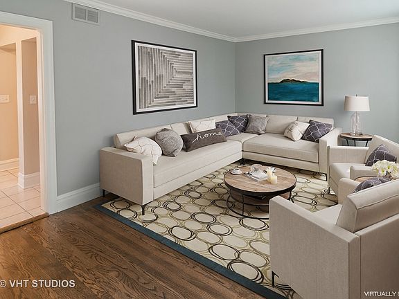 3rd image of 163 N Highland Ave