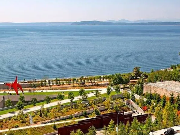 2929 1st Ave APT 1001, Seattle, WA 98121