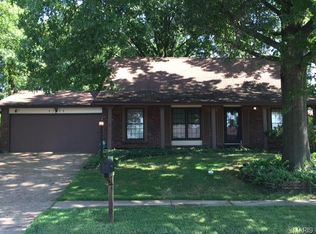 5159 Priorybrook Rd, Florissant, MO 63033