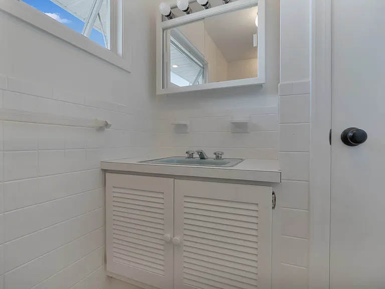 28 Surf Point Rd — Photo 13