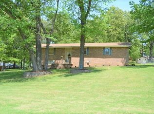 16853 Christian Dr, Dexter, MO 63841