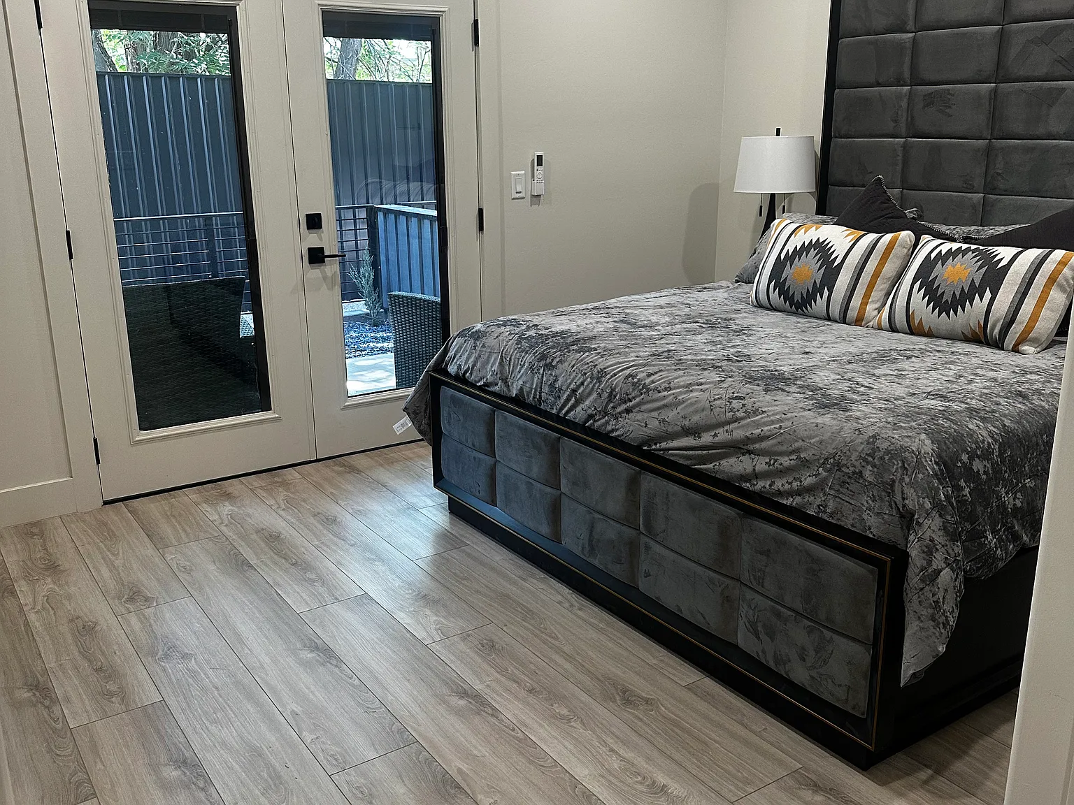 1 bed, 500 sqft, $1,500 — Photo 2