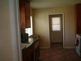 2nd image of 1032 N Riverside Ave