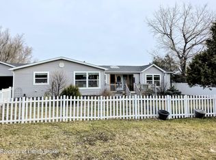 519 1st Ave NW, Wibaux, MT 59353
