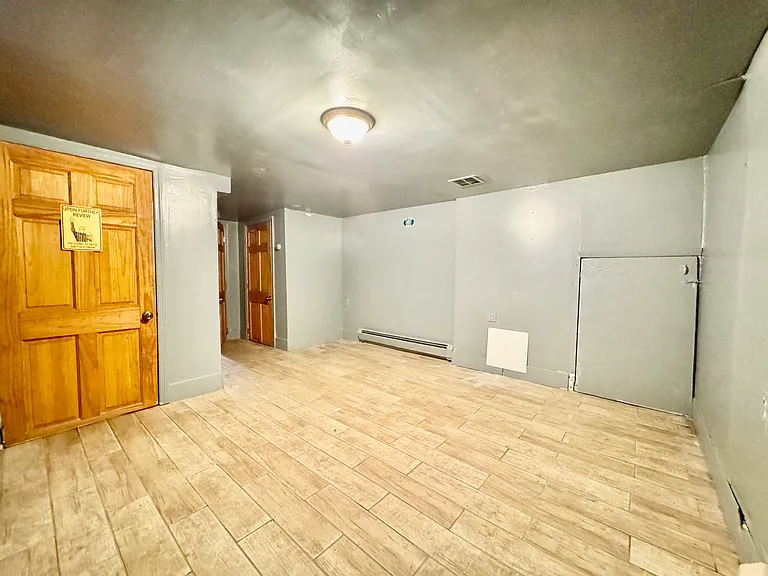 380 Seminary Ave #1 — Photo 17