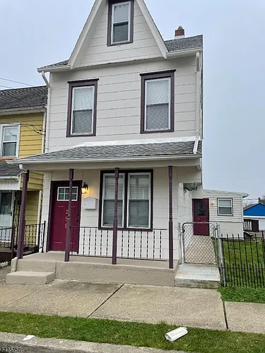 258 Chambers St Photo 1