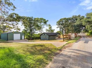 10950 Crestview Ln, Frankston, TX 75763