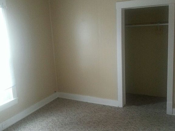 5th image of 907 Nagold St NW