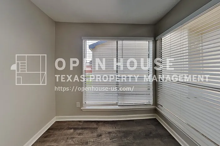 6823 Heather Hollow Dr — Photo 6