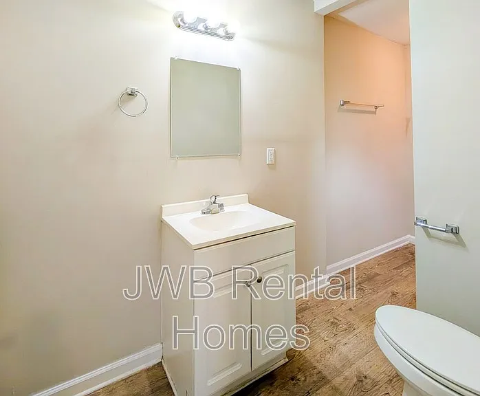 3534 Fern St — Photo 9
