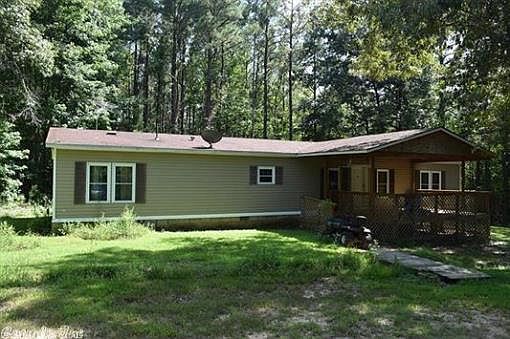 1st image of 123 Oak Ln