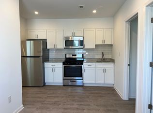 1646 F St NE #4, Washington, DC 20002