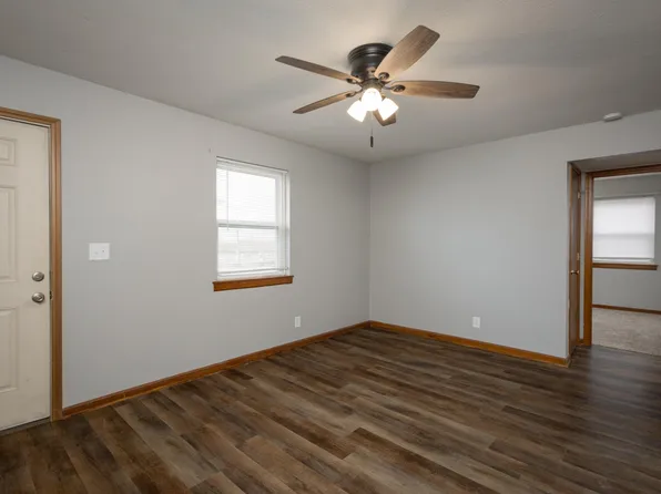 209 W Bridge St APT C, Knob Noster, MO 65336