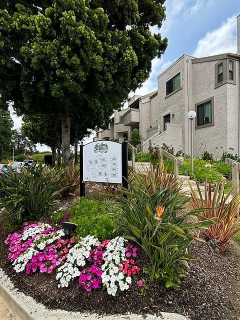 1st image of 8492 Via Sonoma Unit 2