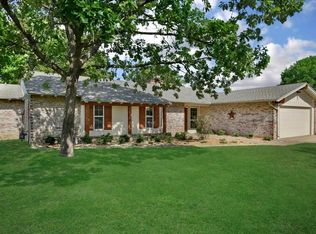 15605 Regal Hill Cir, Dallas, TX 75248