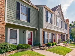 56 Abbey Rd, Euless, TX 76039