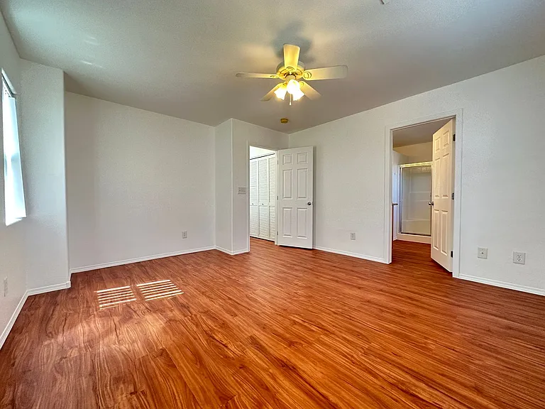 10541 Kivas Ct — Photo 10