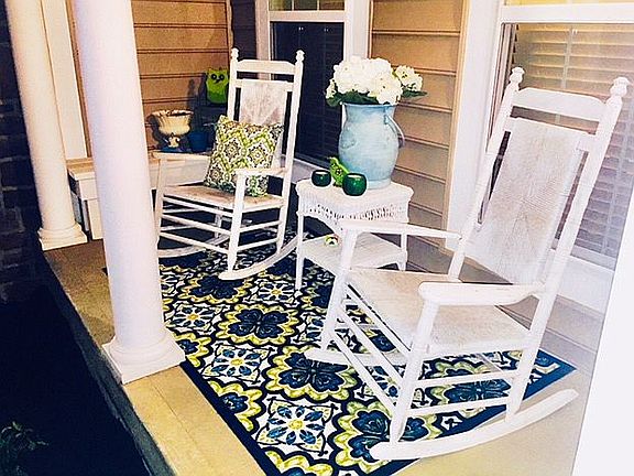 upgraded larger porch