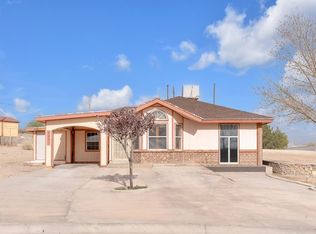 1437 Imogene Ct, Socorro, TX 79928