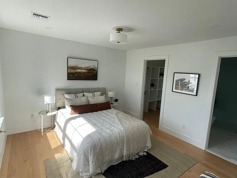 237 Boyden Ave — Photo 18