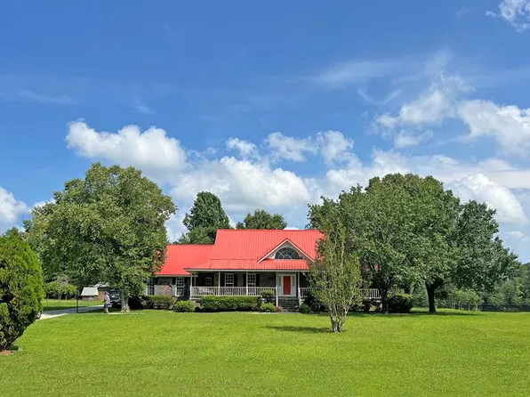 1236 Peggy Ln, Manning, SC 29102