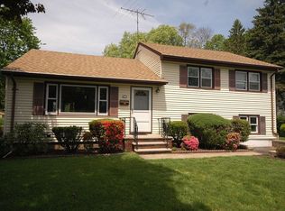 814 Rhine Blvd, Raritan, NJ 08869