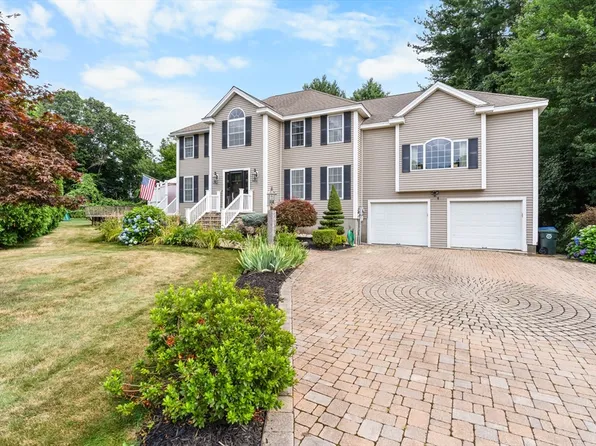 5 Leblanc Dr, Danvers, MA 01923