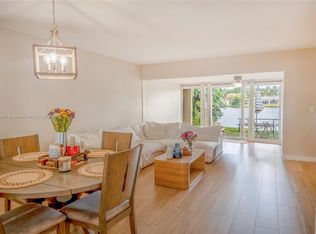 754 Banks Rd, Coconut Creek, FL 33063