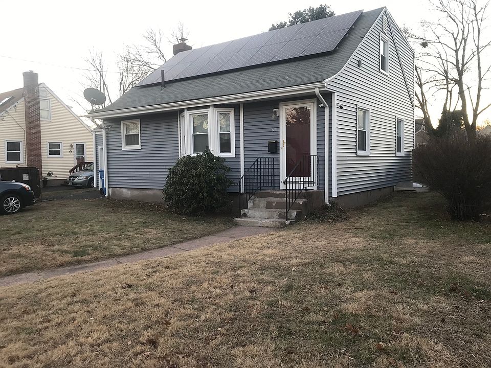 1st image of 68 Crestwood Dr