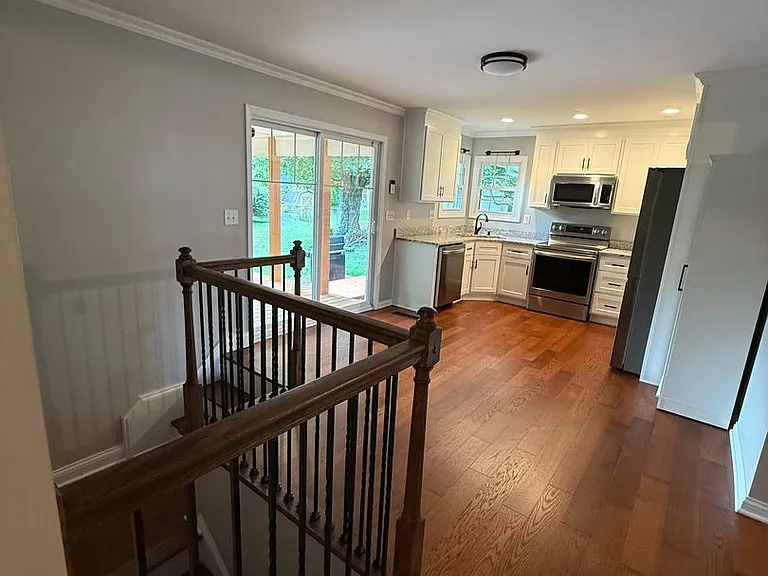 2614 Woodsdale Ave — Photo 16