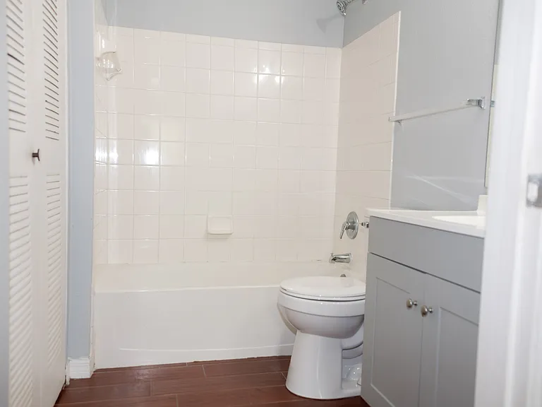 2025 Erving Cir #4207 — Photo 49