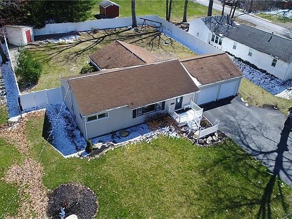 2nd image of 333 Greenwood Dr