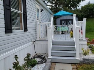 143 Treesdale Dr, Cranberry Township, PA