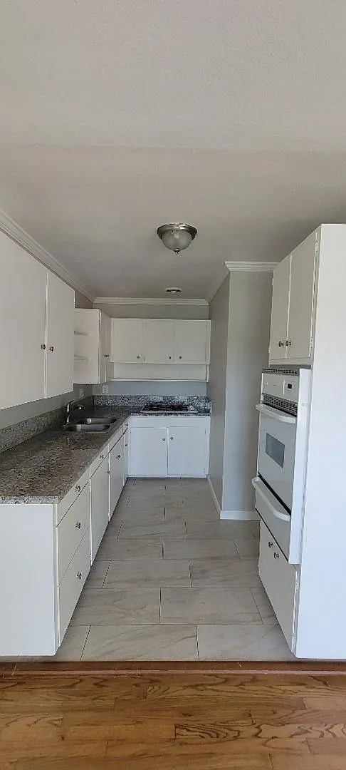 200 Union Ave. Ii Apartments — Photo 4