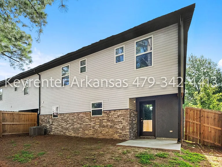 899 N Rupple Rd #121 — Photo 28
