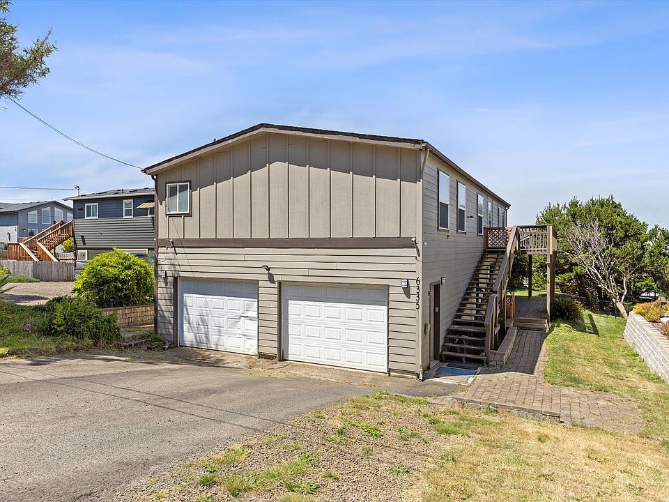 1st image of 6335 NE Neptune Dr